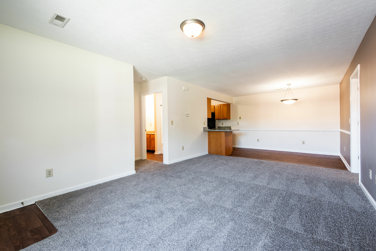 Autumn Ridge Apartments - Photo 7 of 18