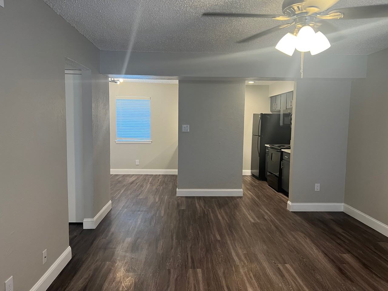 2425 Old North Road #5 - Photo 4 of 7