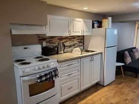 81 O'Connor Drive - Photo 3 of 12