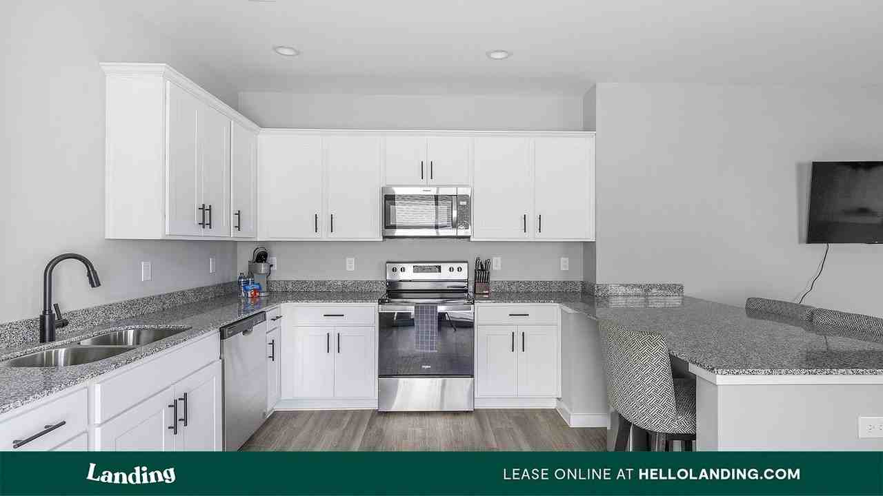 1763 Slaughter Rd - Photo 5 of 50