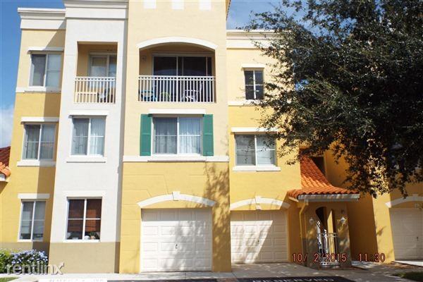 11030 Legacy Dr - Photo 2 of 28