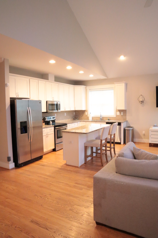 1262 Haden Pl - Photo 3 of 47