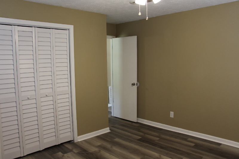 505 Coventry Ct #A - Photo 3 of 5