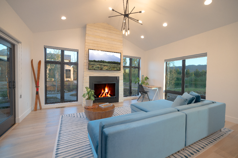 425 Mail Cabin Dr - Photo 2 of 14