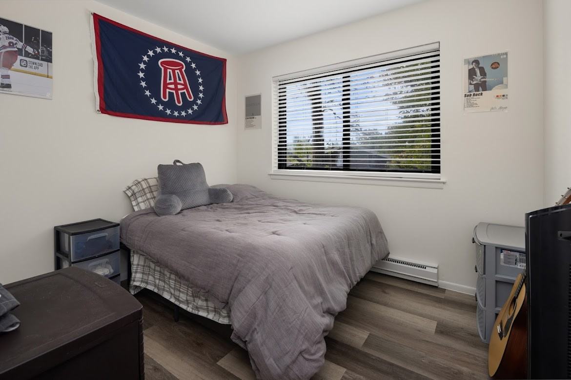 160 Kennedy Drive #160 - Photo 3 of 7