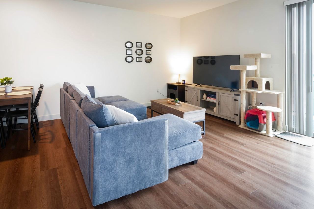 Now Leasing - Photo 4 of 50