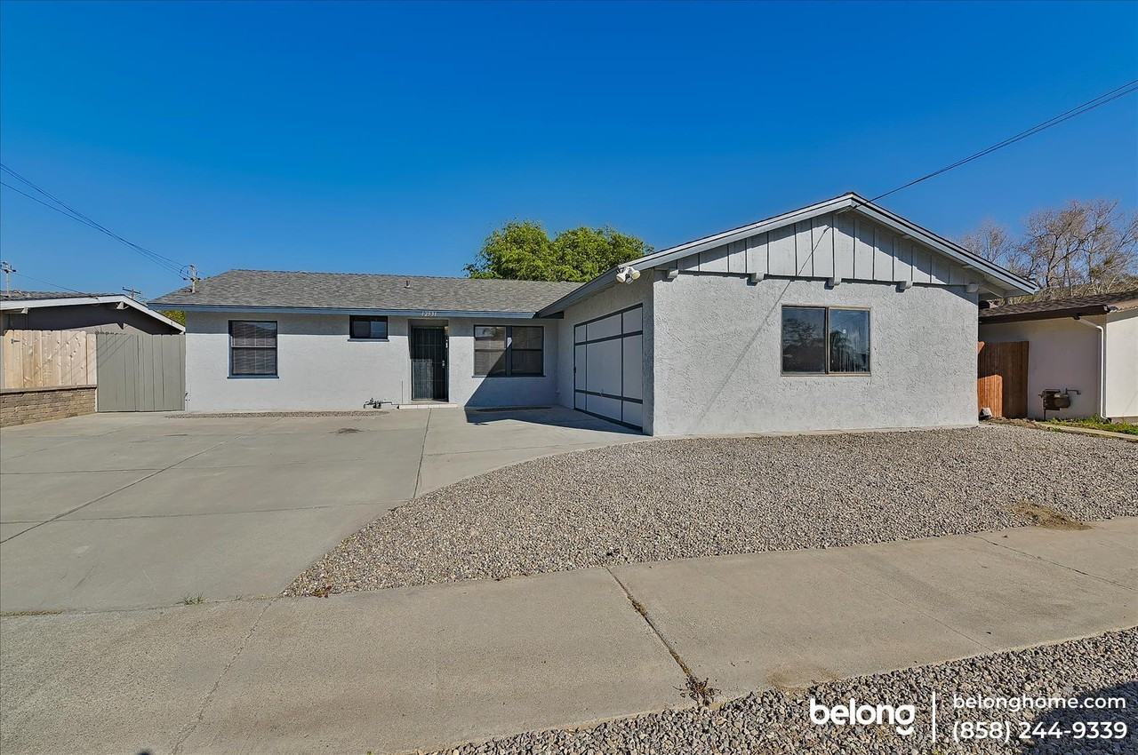 12931 Morene St - Photo 2 of 34