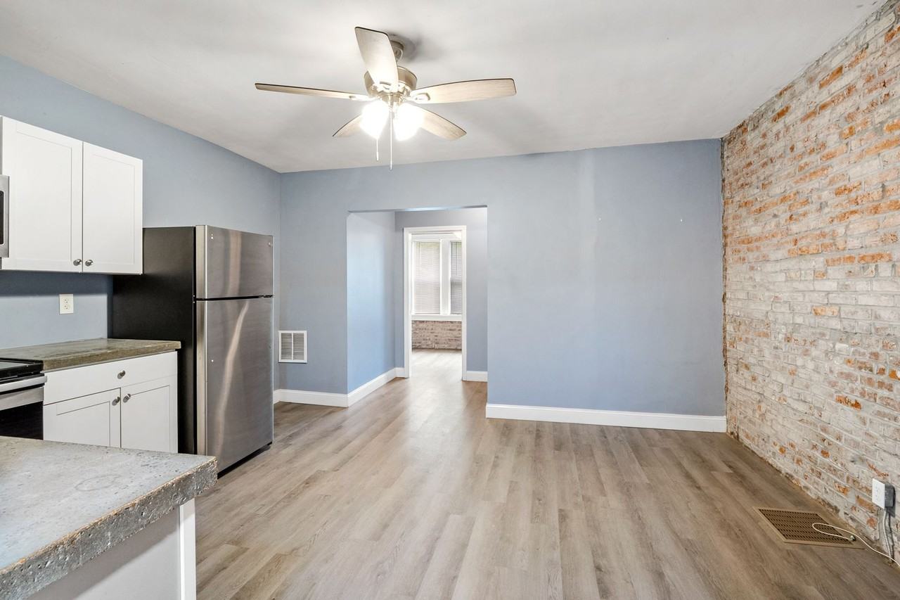 3545 Oregon Ave - Photo 3 of 13