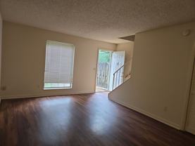 309 Yelton Ct - Photo 1 of 1