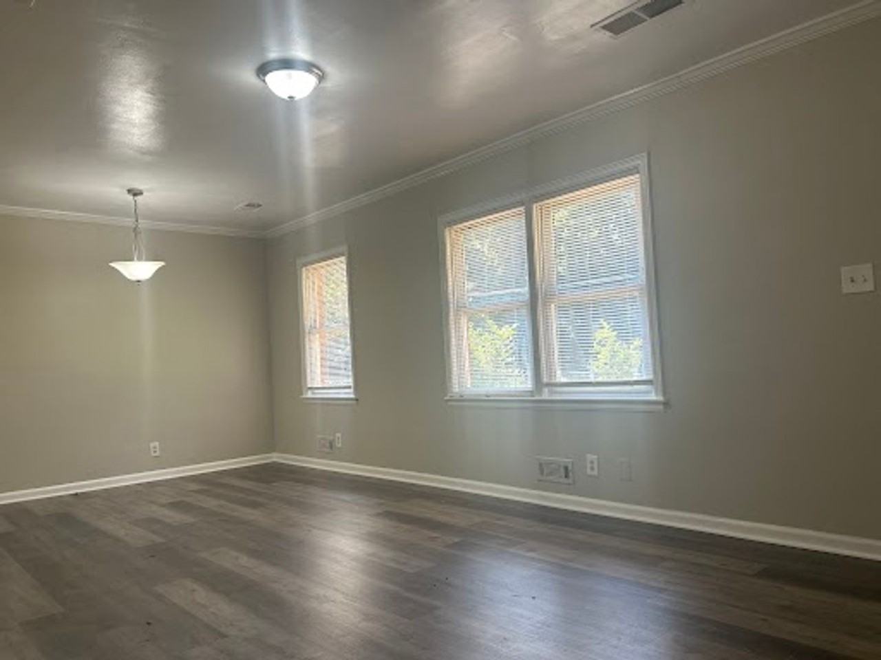 2524 Habersham Dr - Photo 4 of 12