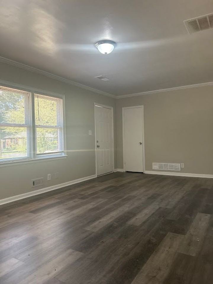 2524 Habersham Dr - Photo 7 of 12
