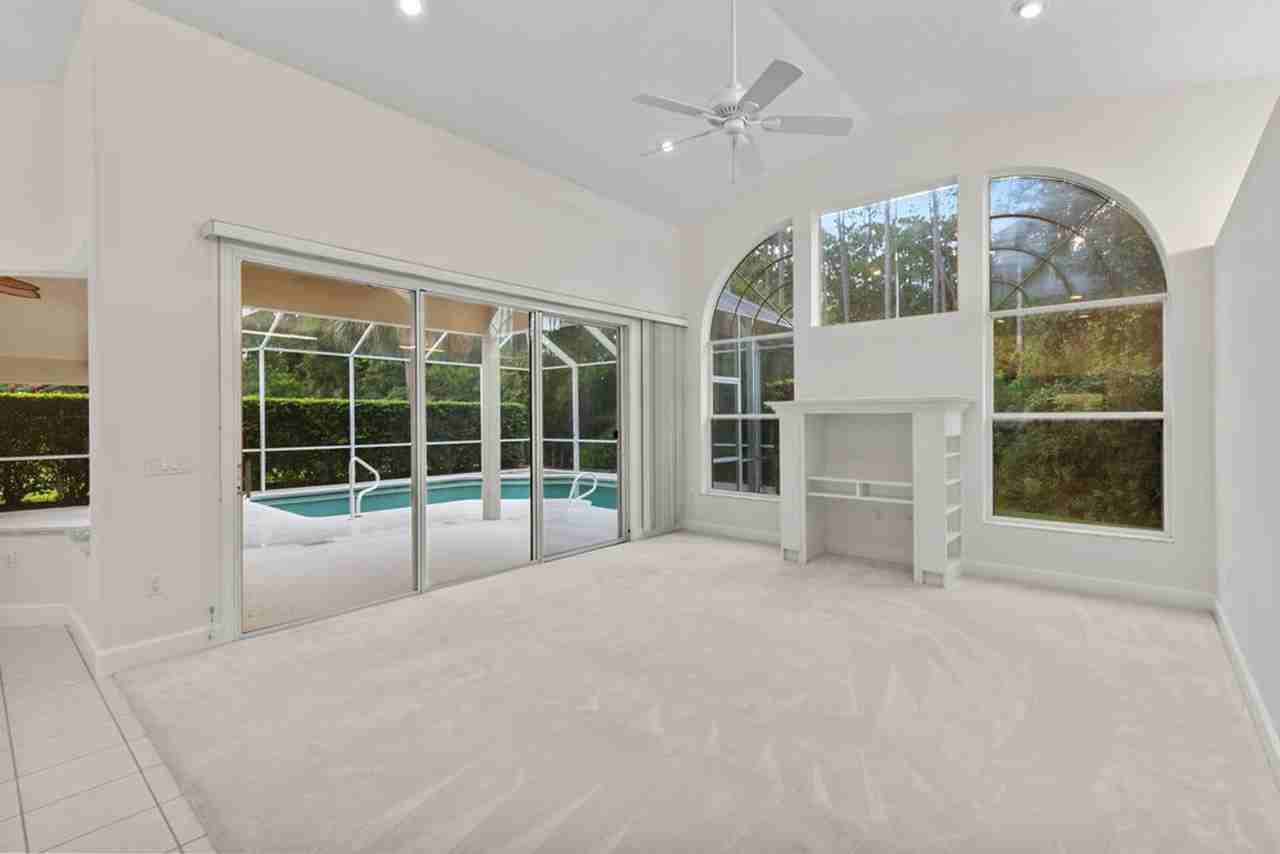 19 Black Water Way - Photo 6 of 30