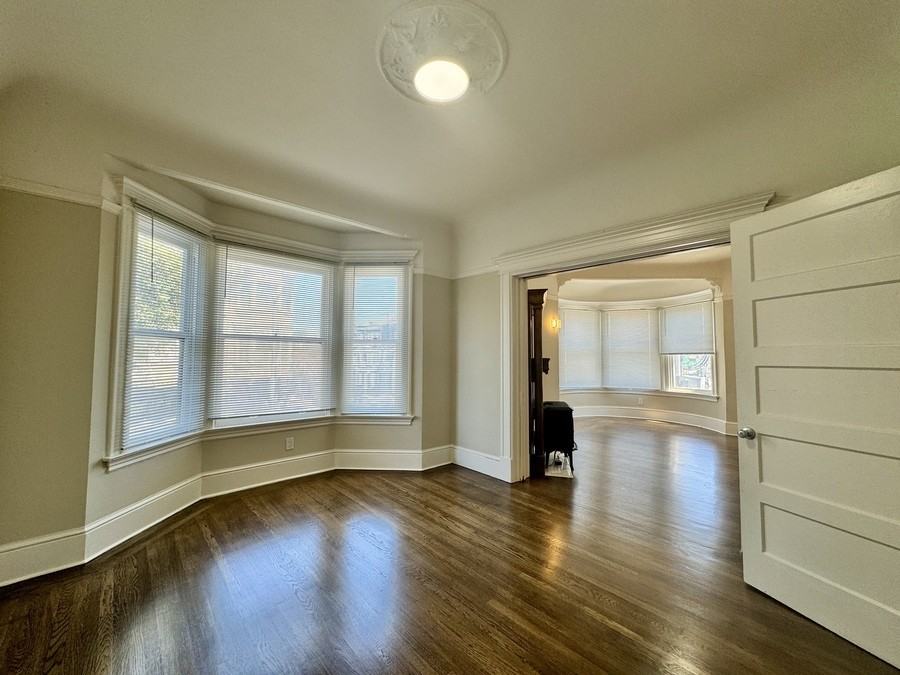 1609 Haight St - Photo 3 of 12