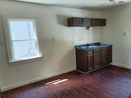 featured image of 769 W Windlake Ave