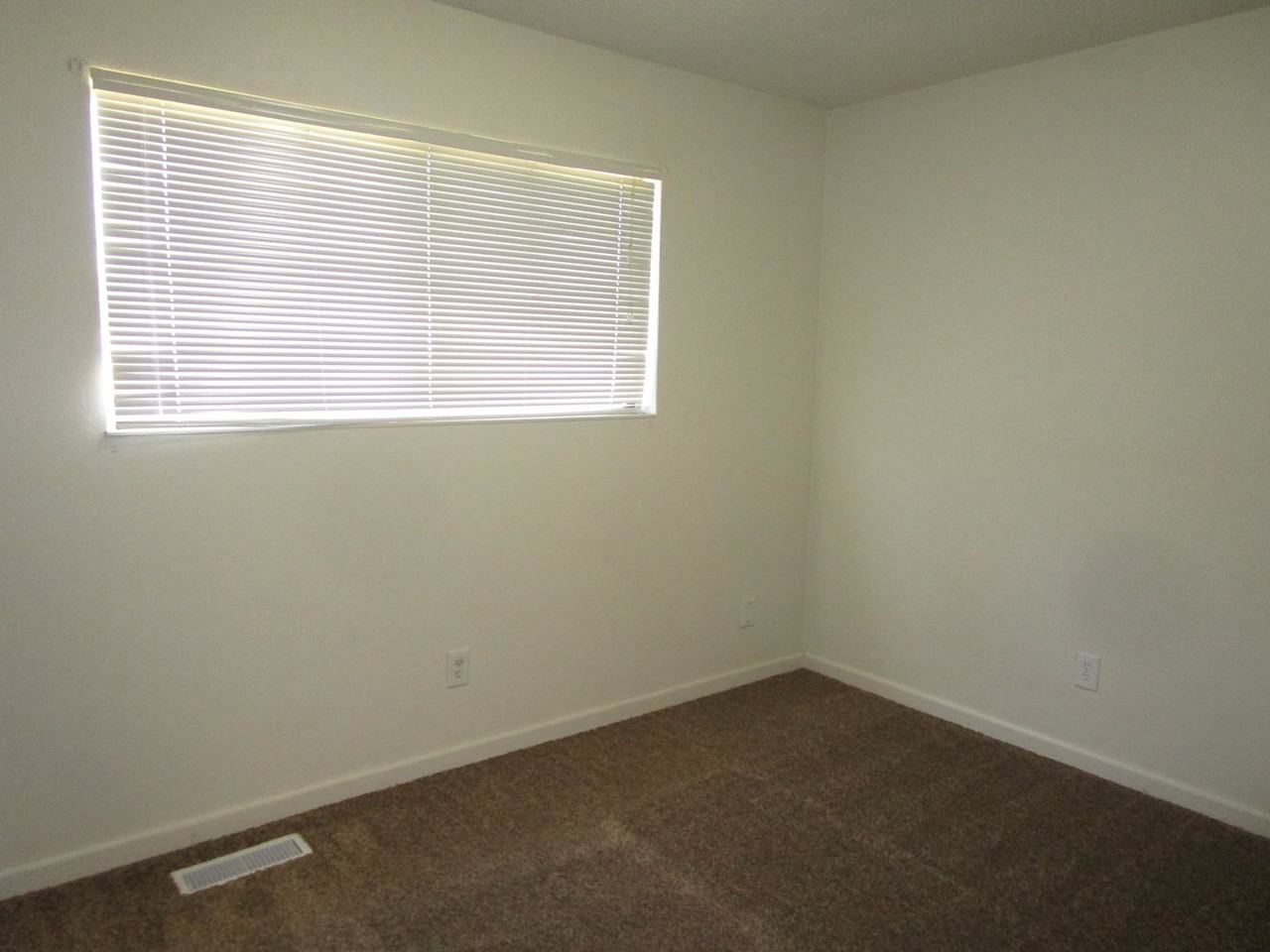 53 El Basset Ct - Photo 2 of 12