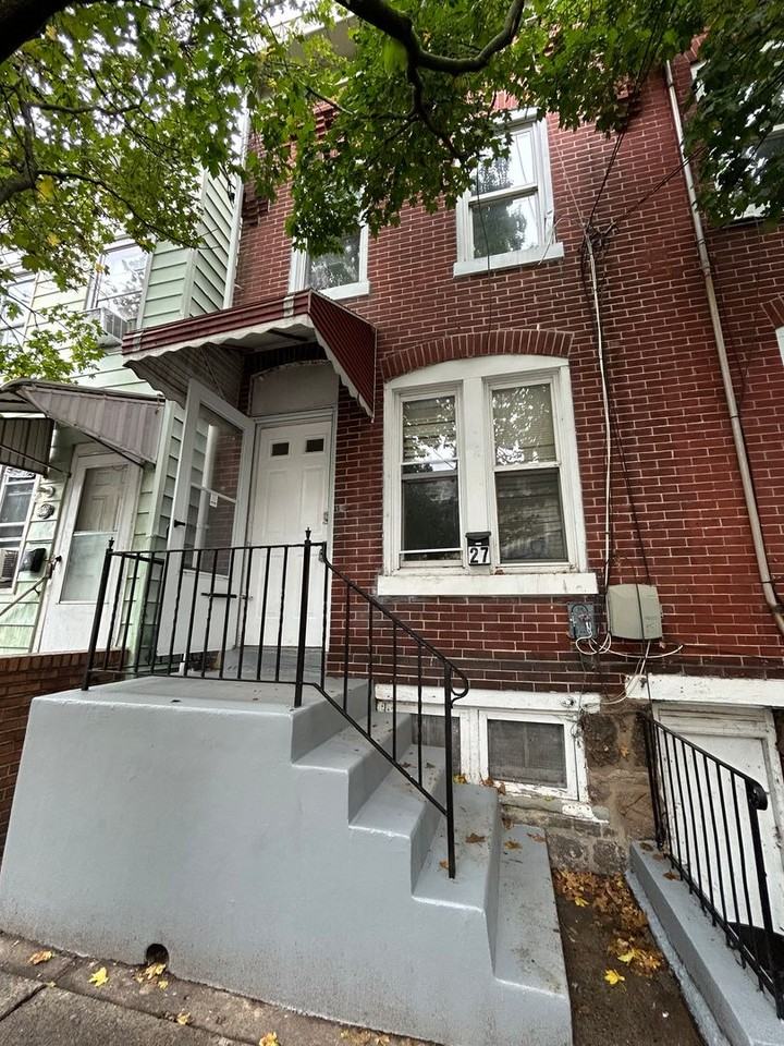 27 Jersey St - Photo 5 of 14