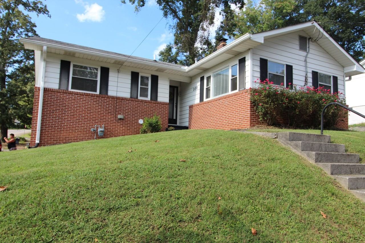 101 E Magnolia Ln - Photo 6 of 24