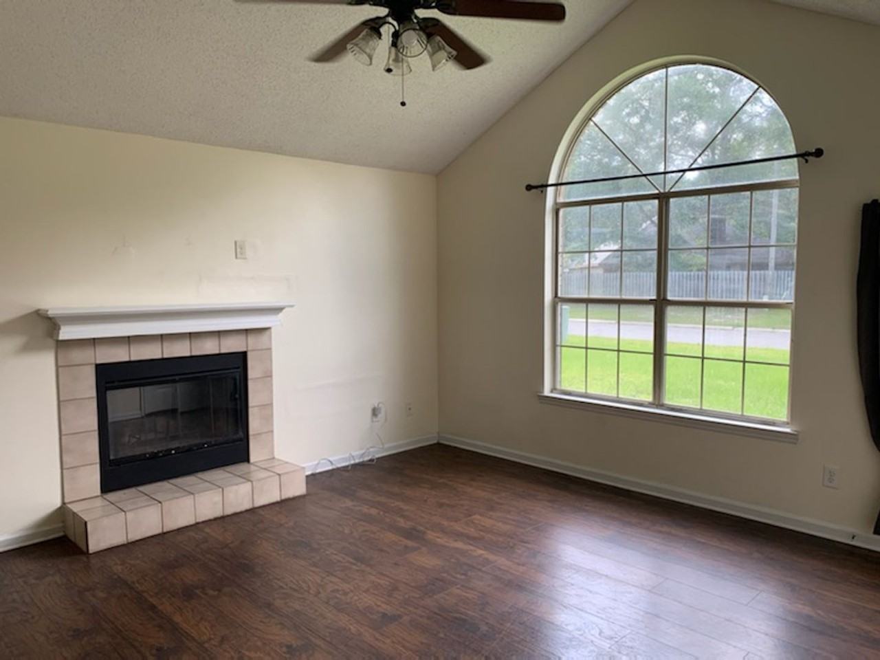 706 Timber Ridge Trl - Photo 6 of 26