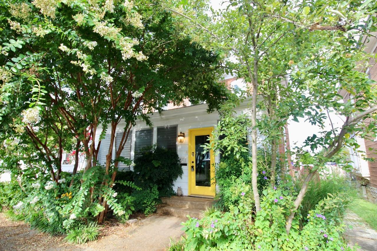 81 Broad St - Photo 4 of 26