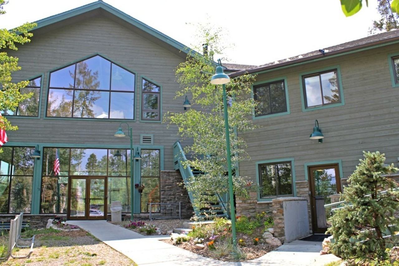 8100 Ryan Gulch Rd - Photo 6 of 9