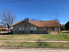 featured image of 2409 Shoemaker Dr