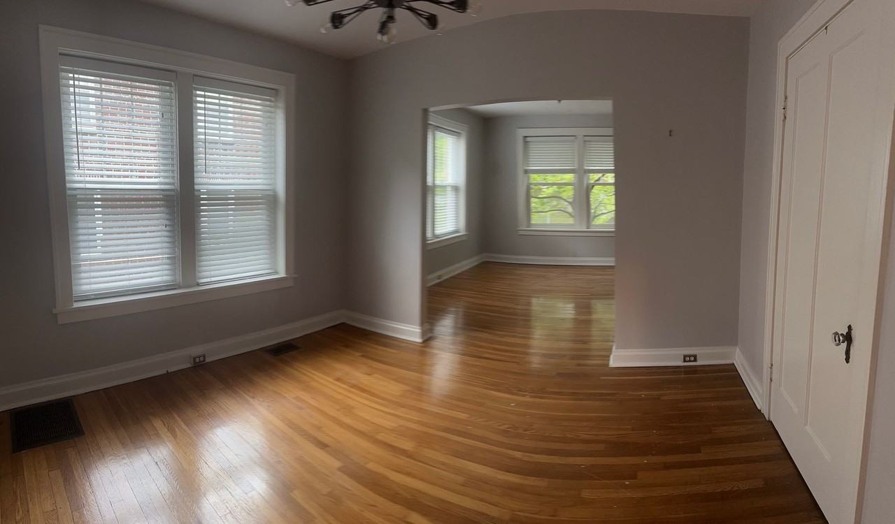 905 Concordia Ln - Photo 3 of 9