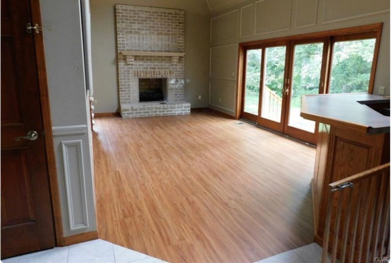 3505 Manor Rd - Photo 3 of 6