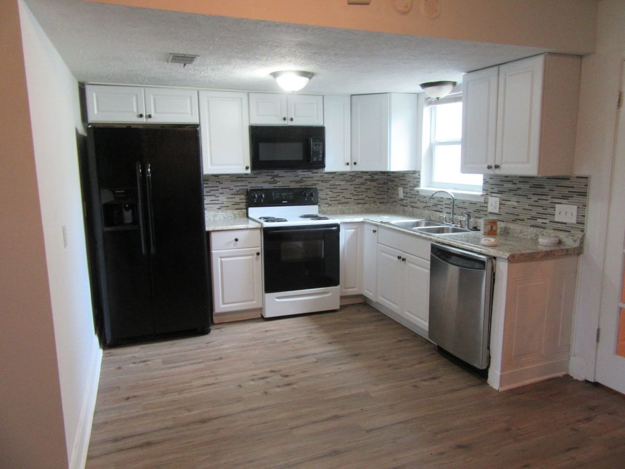 3126 East Baldwin Road - Photo 7 of 23