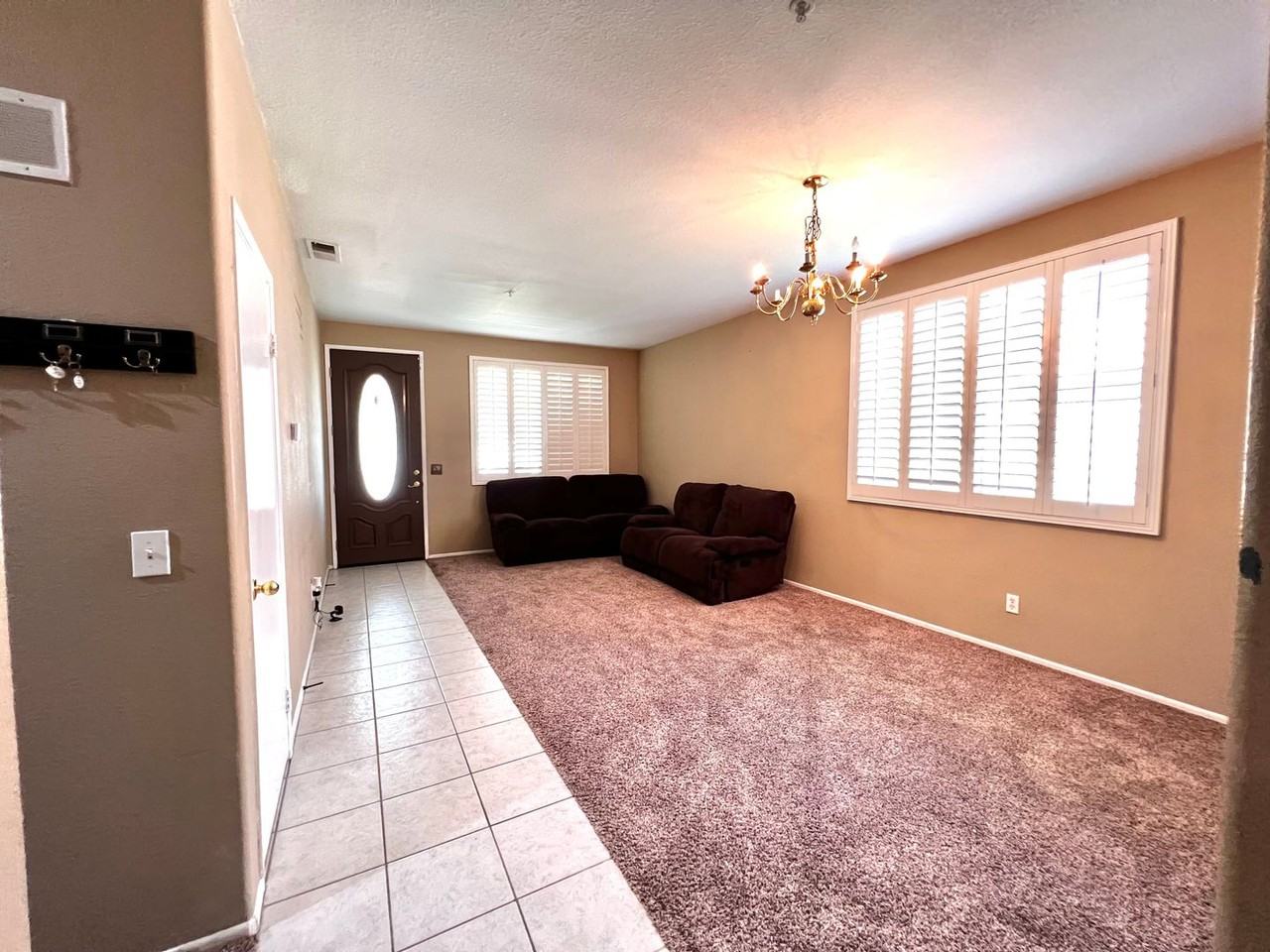 14987 Granite Peak Ave - Photo 3 of 23