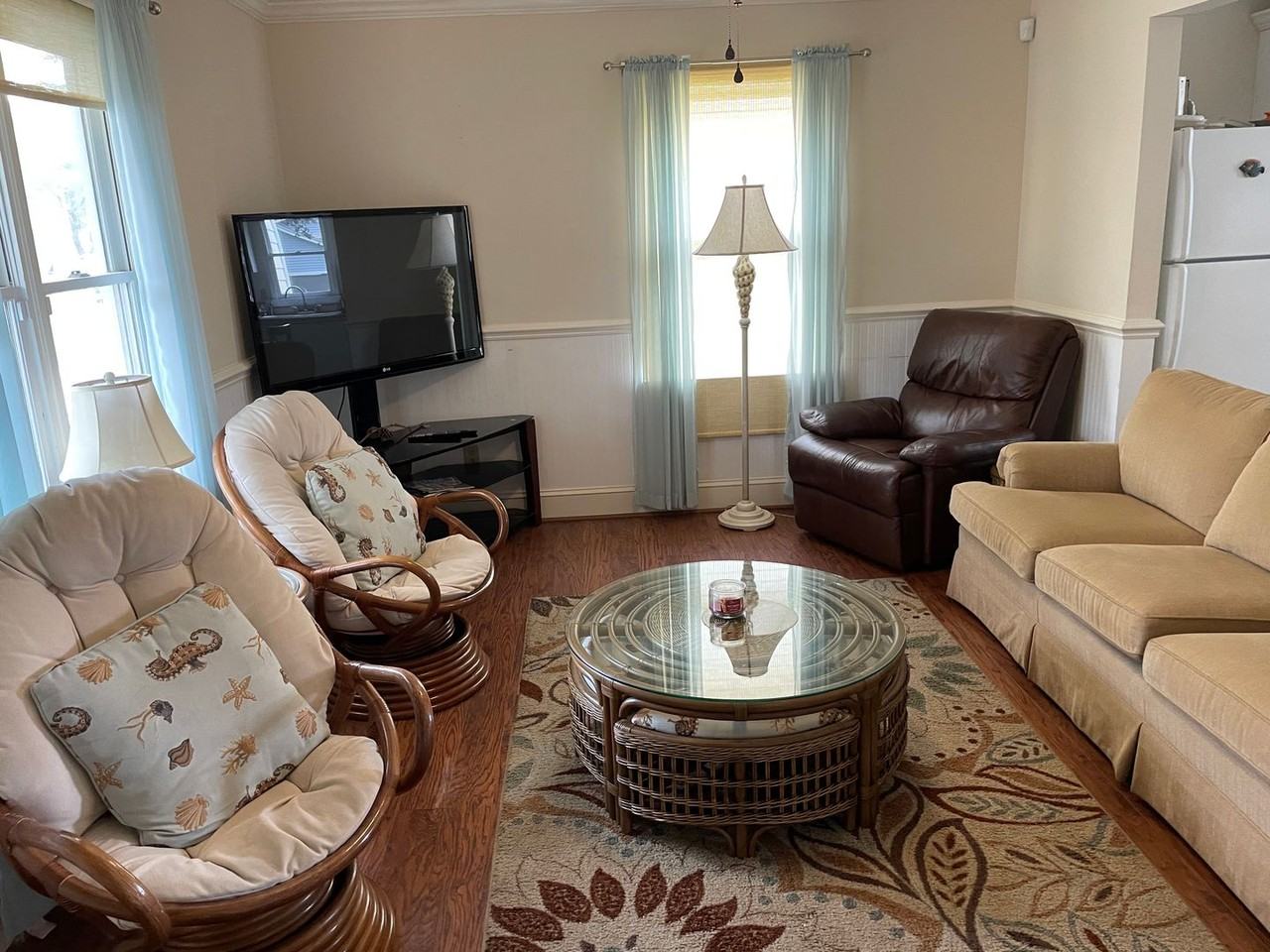 166 Nw 7th St - Photo 2 of 39