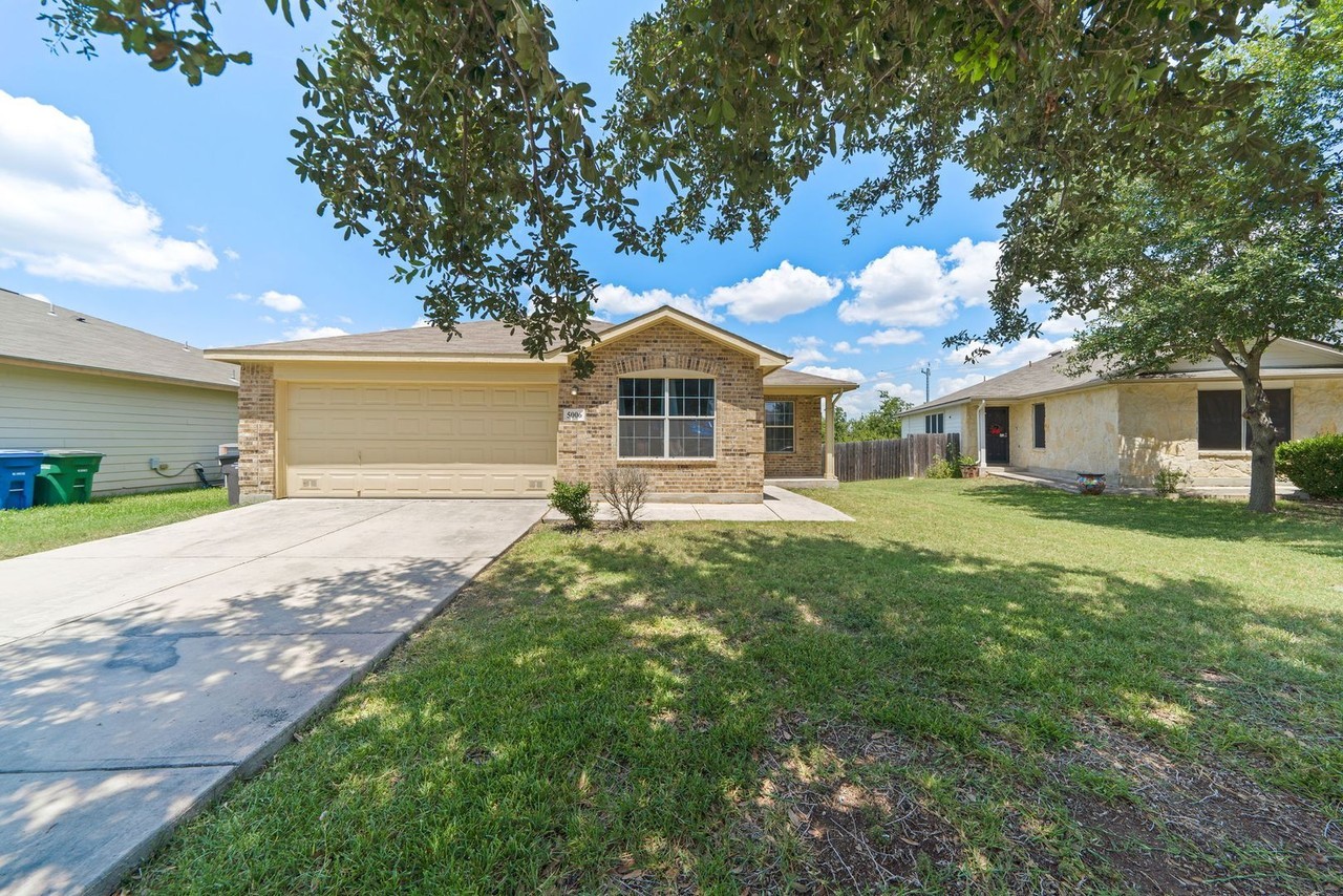 5006 Fountain Hl - Photo 3 of 26