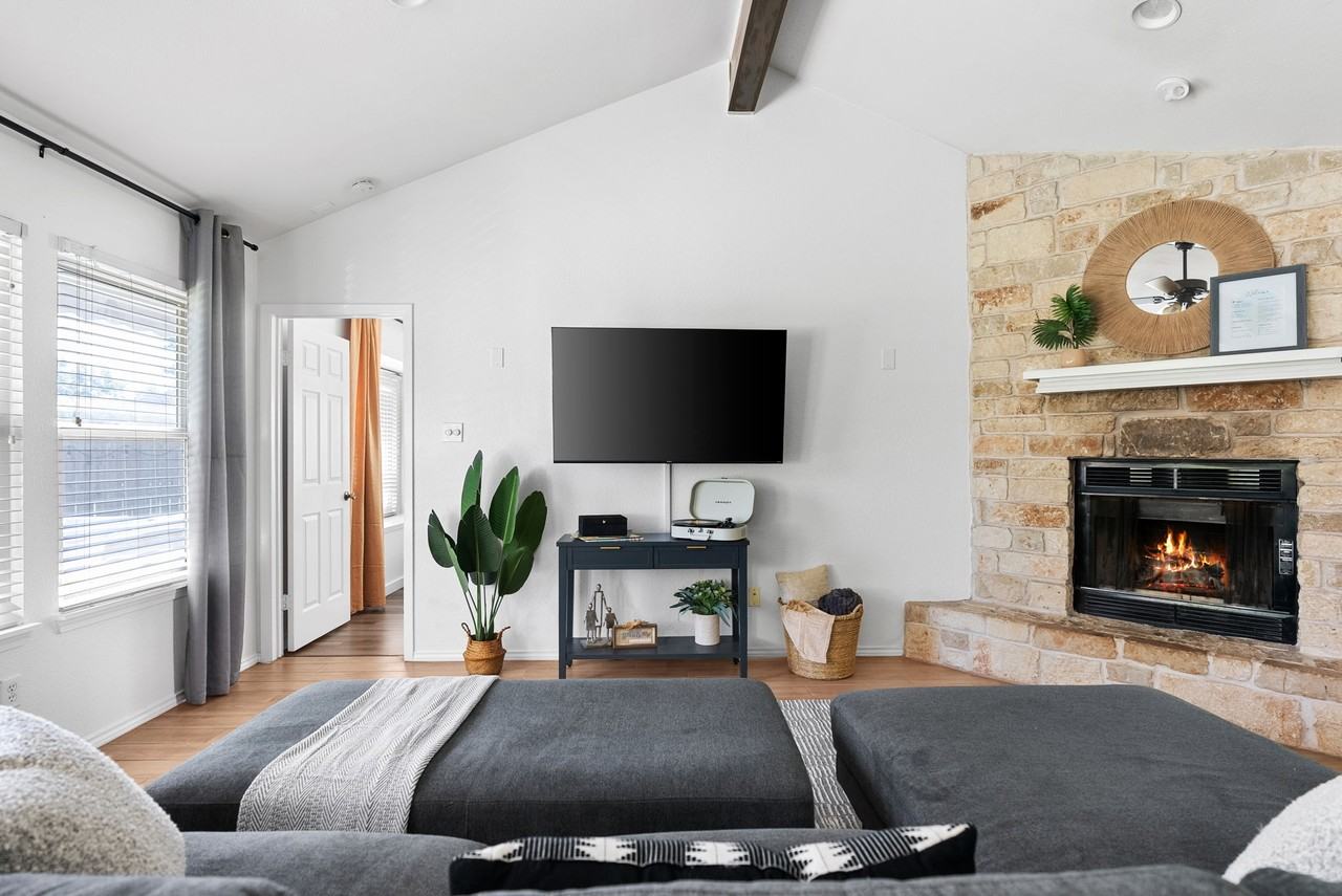 920 Dover Pass #NA - Photo 2 of 25