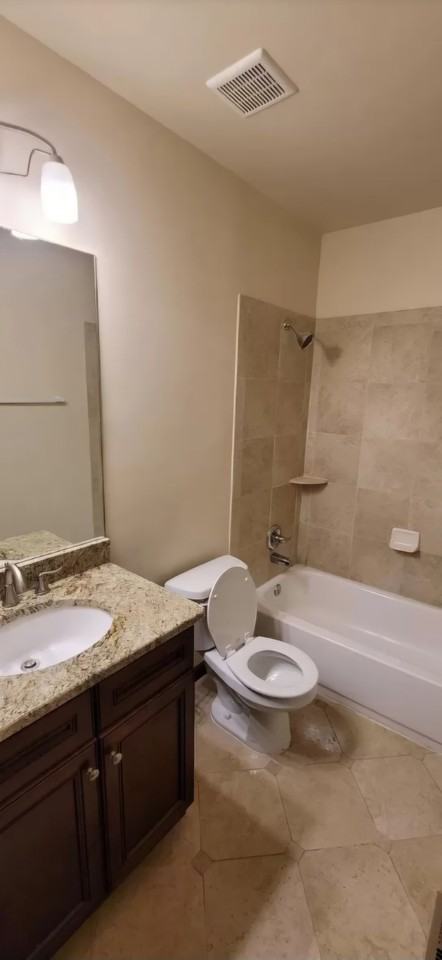 3024 Clarendale Dr Nw #NA - Photo 3 of 6