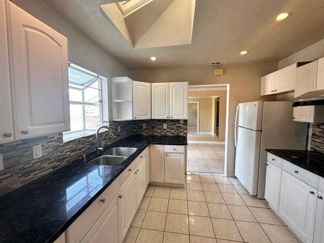22516 Byron St #NA - Photo 2 of 8