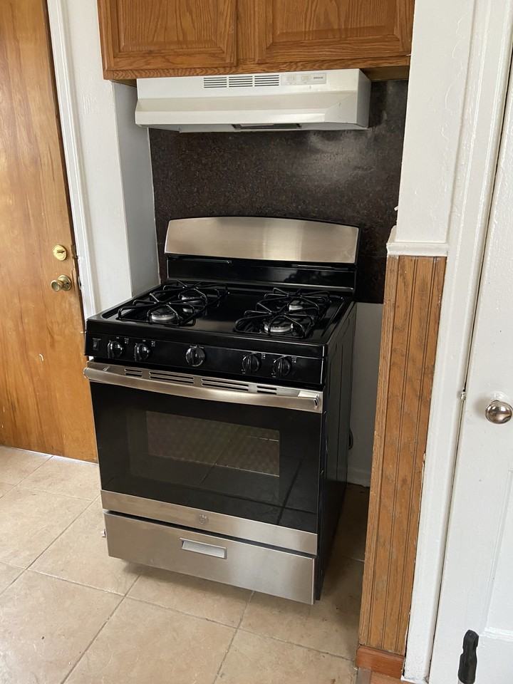 15709 Meyers Rd #NA - Photo 4 of 8