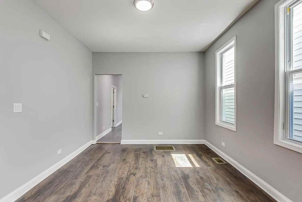 8011 S Muskegon Ave #1 - Photo 4 of 14