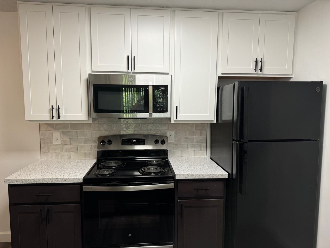 Hilltop Apartments - Photo 6 of 50