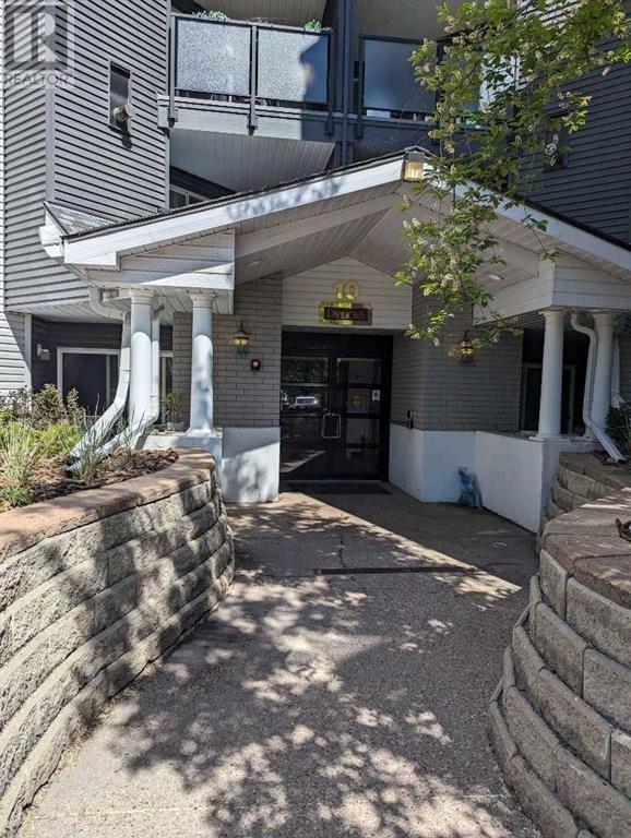 10 Sierra Morena Mews Southwest #421 - Photo 3 of 25