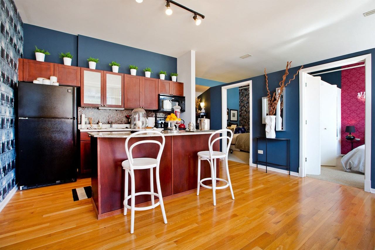 Fisher Building Apartments - Photo 3 of 28