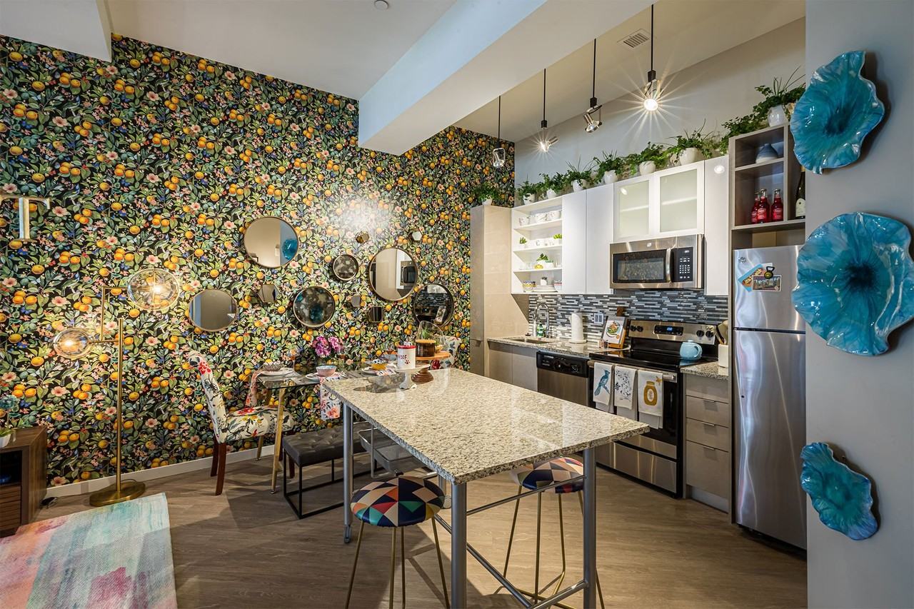 CBD Detroit Apartments OLD - Photo 7 of 31