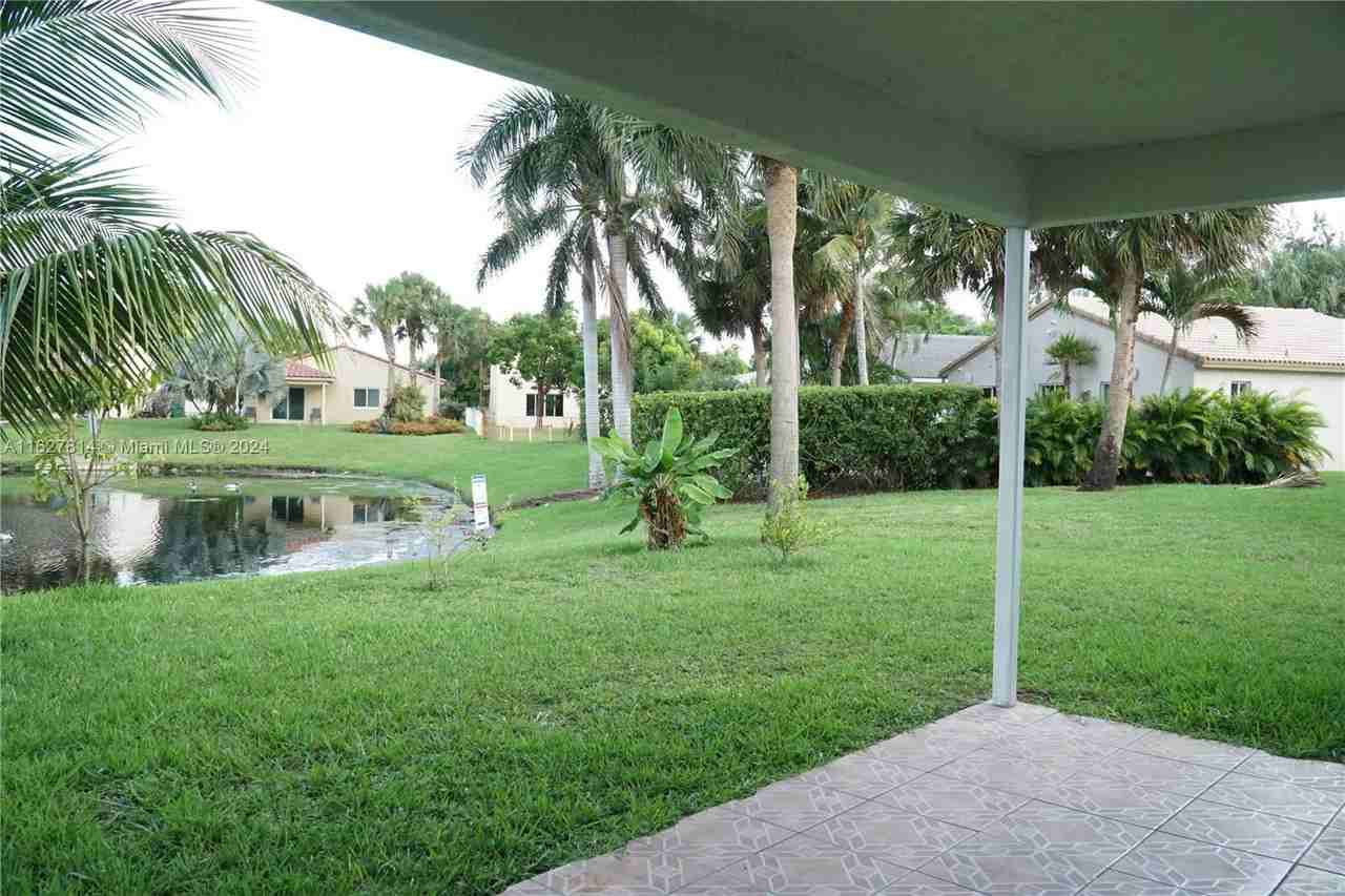 13382 Sw 42nd St - Photo 2 of 8