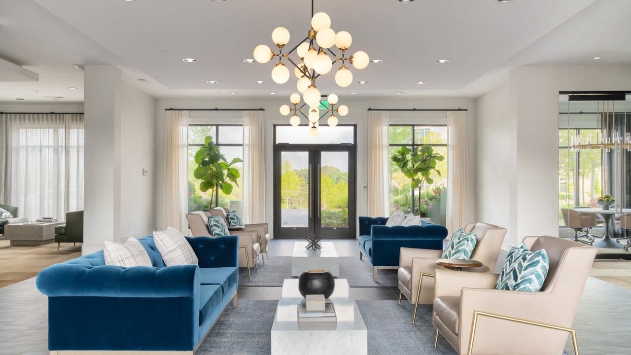 The View at Woodstock - Photo 3 of 35