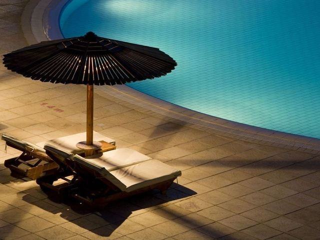 Center Court Apartments 14797 NE 18th Ave, Golden Glades, FL 33181