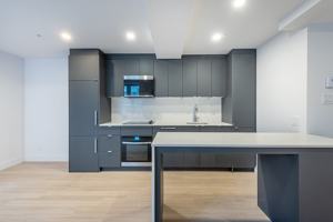 featured image of 3477 Rue Drummond