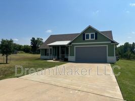 featured image of 3010 Se 34th St