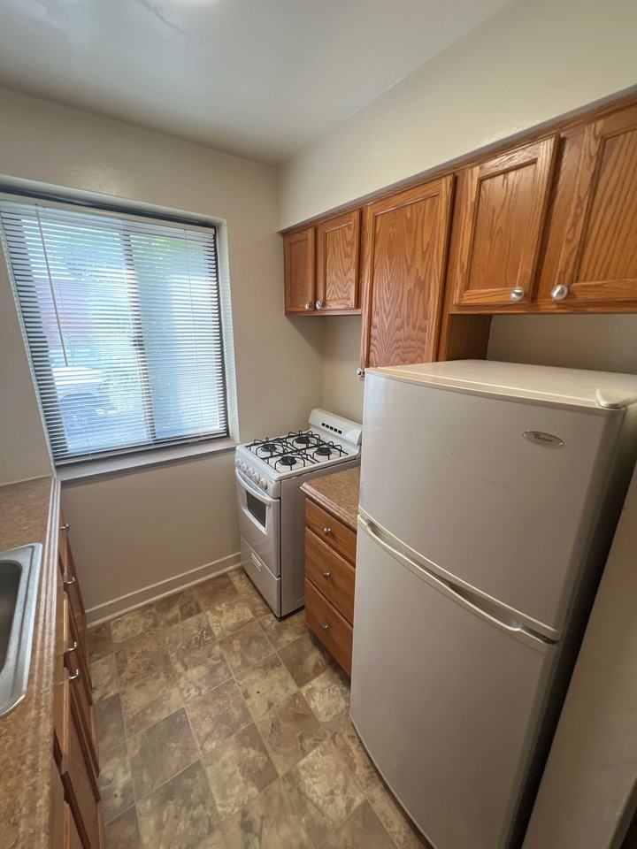 Morewood Court - Photo 6 of 10