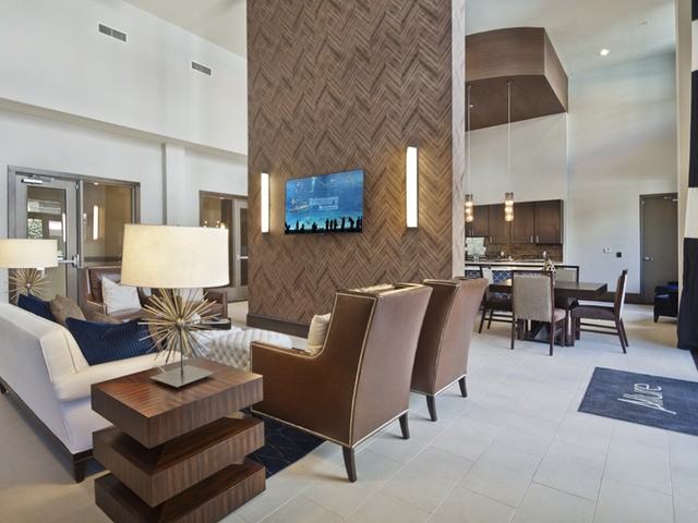 Allure - Photo 3 of 6