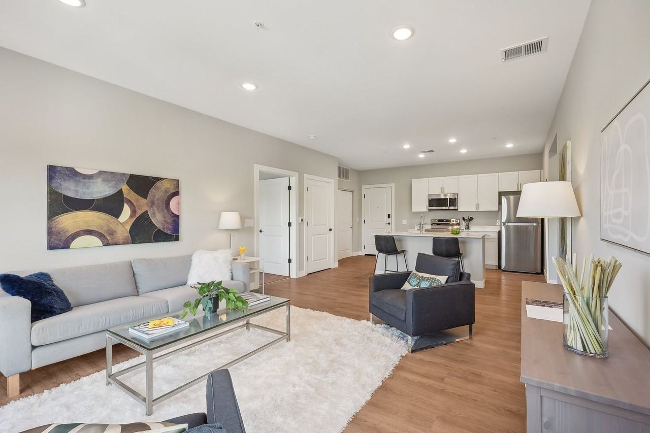 The Ethan - Photo 3 of 50