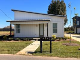 featured image of 419 30th Ave E