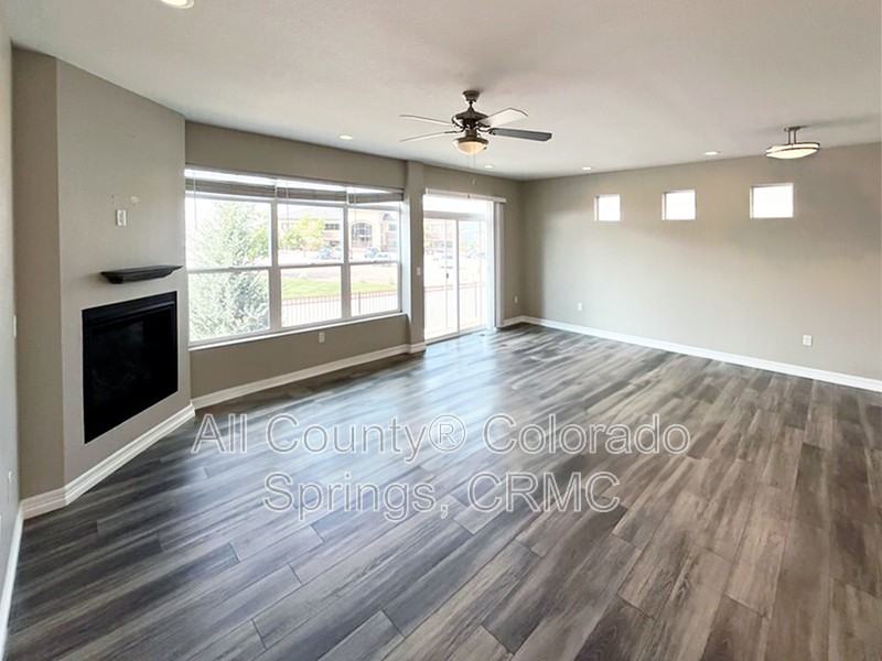 763 Brambleberry Hts - Photo 5 of 35